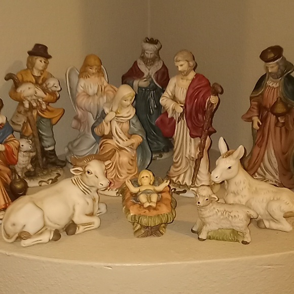 VTG- Brinn'sThe Nativity.  11 Piece Set.  Pittsburgh PA. - Picture 10 of 14
